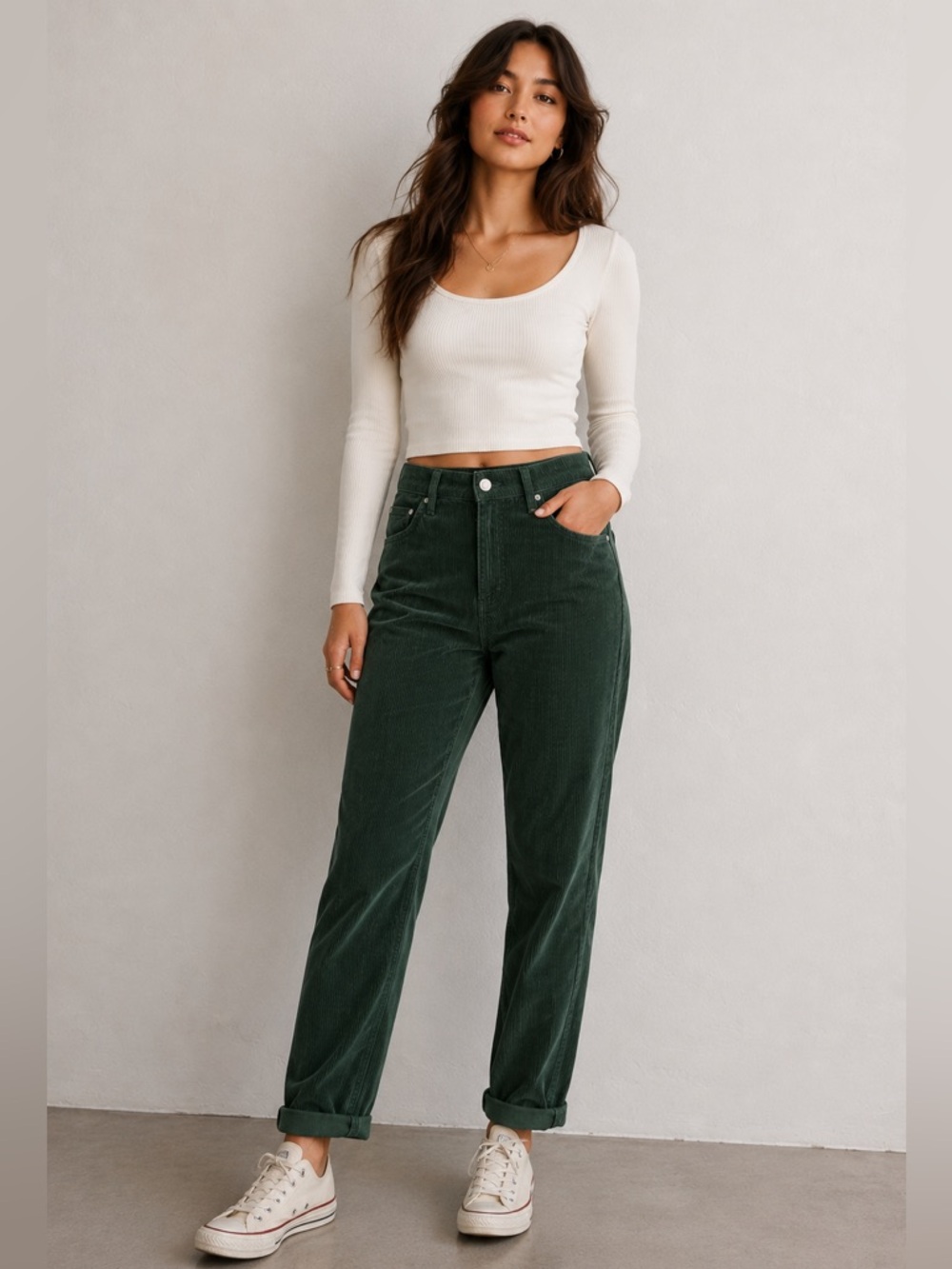 BDG Mom High Rise Corduroy High Rise Straight Leg Green‎ Pants